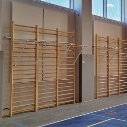 Перекладина для...