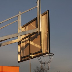 Механизм регуляции высоты баскетбольного щита 105х180 см, отделка: огневая оцинковка